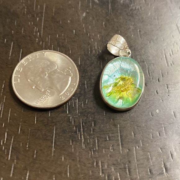 Dichoric Glass Sterling Silver Pendant - Picture 4 of 4